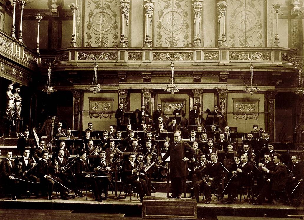 Ferdinand Loewe and the Vienna Symphony Orchestra.