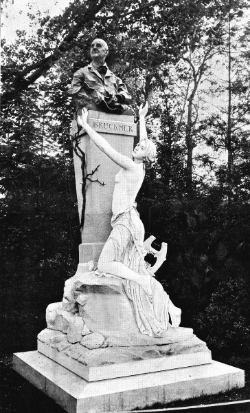 Berky, John: What happened to the original base for the Bruckner Bust?