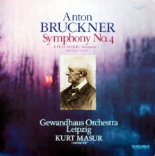 Braunstein, Joseph: Essay on the Symphony No. 4